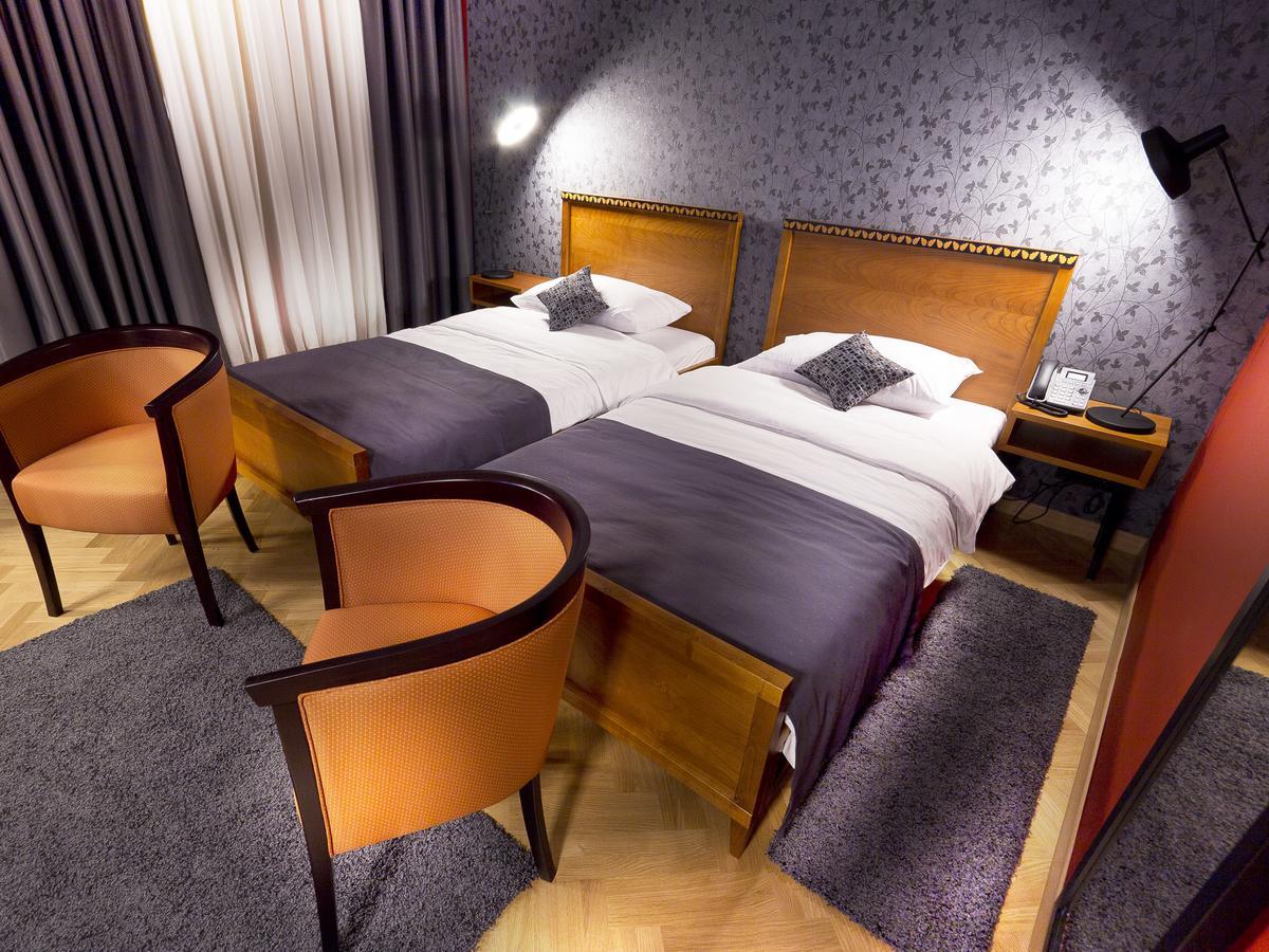 Park Boutique Hotel Varazdin Luaran gambar